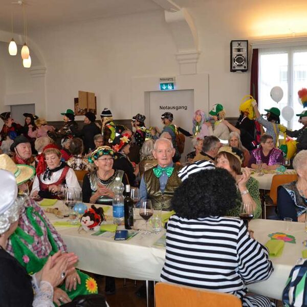Polonaise und Gemütlichkeit