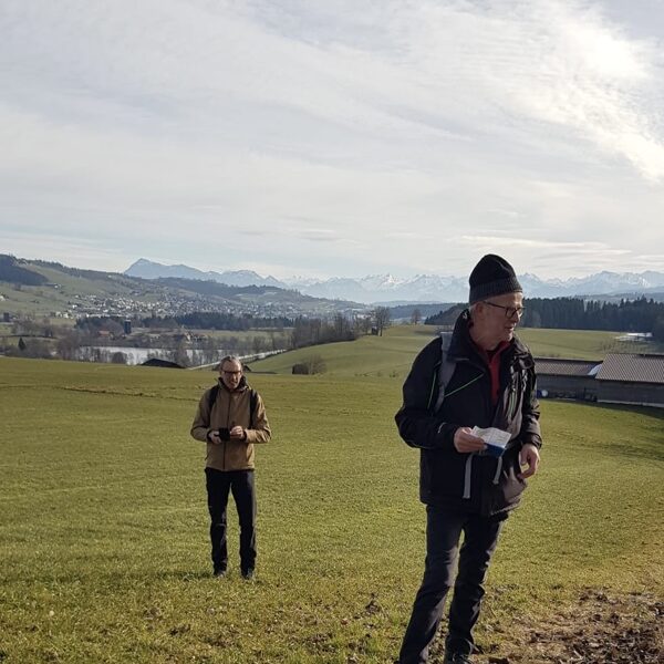 Toni weiss Interessantes über den Geissberg zu erzählen.