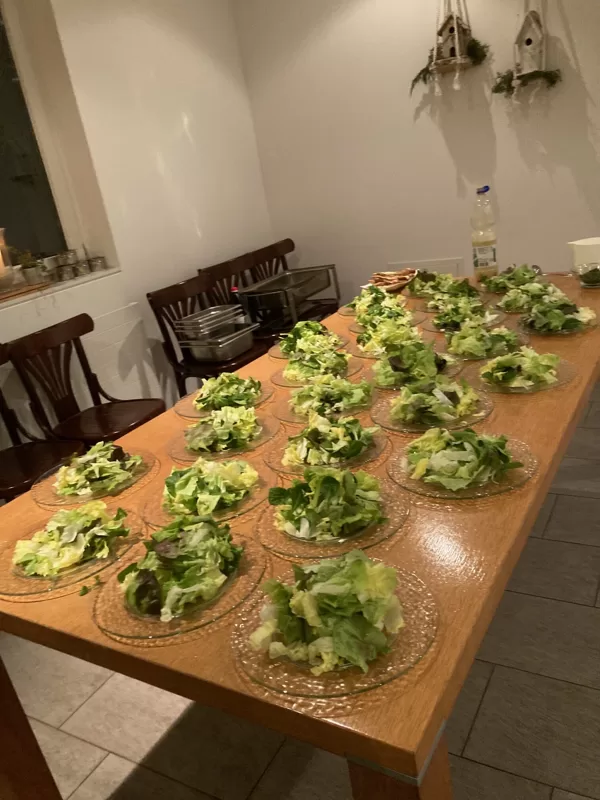 Salat steht bereit