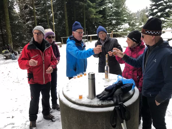 "Prost zäme"