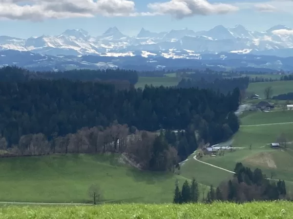 Herrliche Aussicht vom Lueg-Denkmal aus