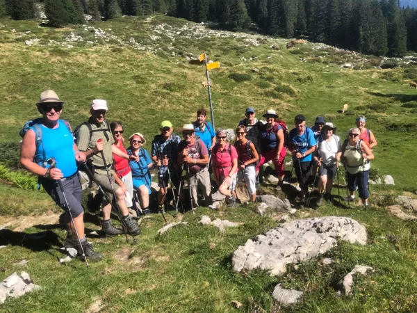 die muntere Wandergruppe