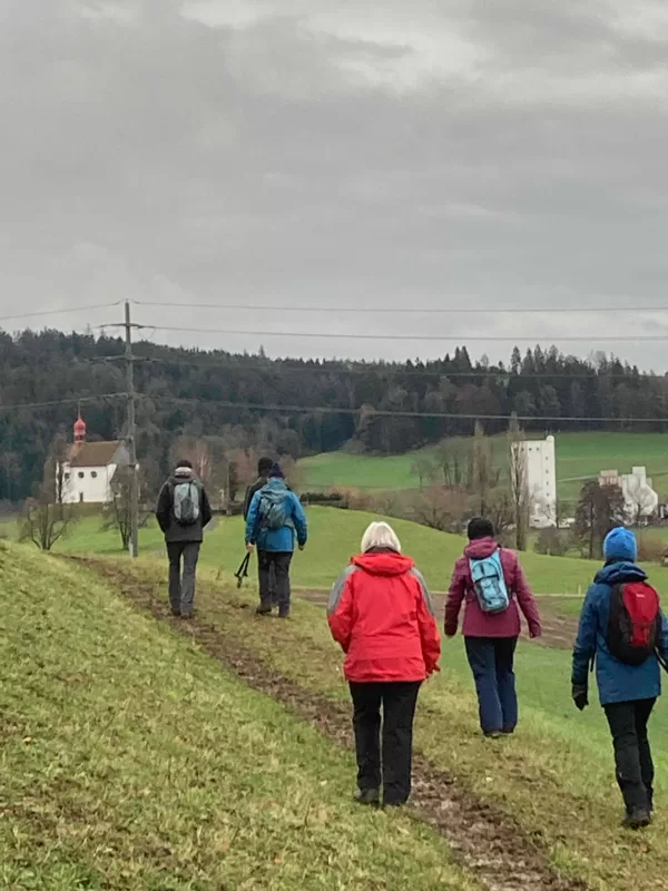 in Richtung Burgrain
